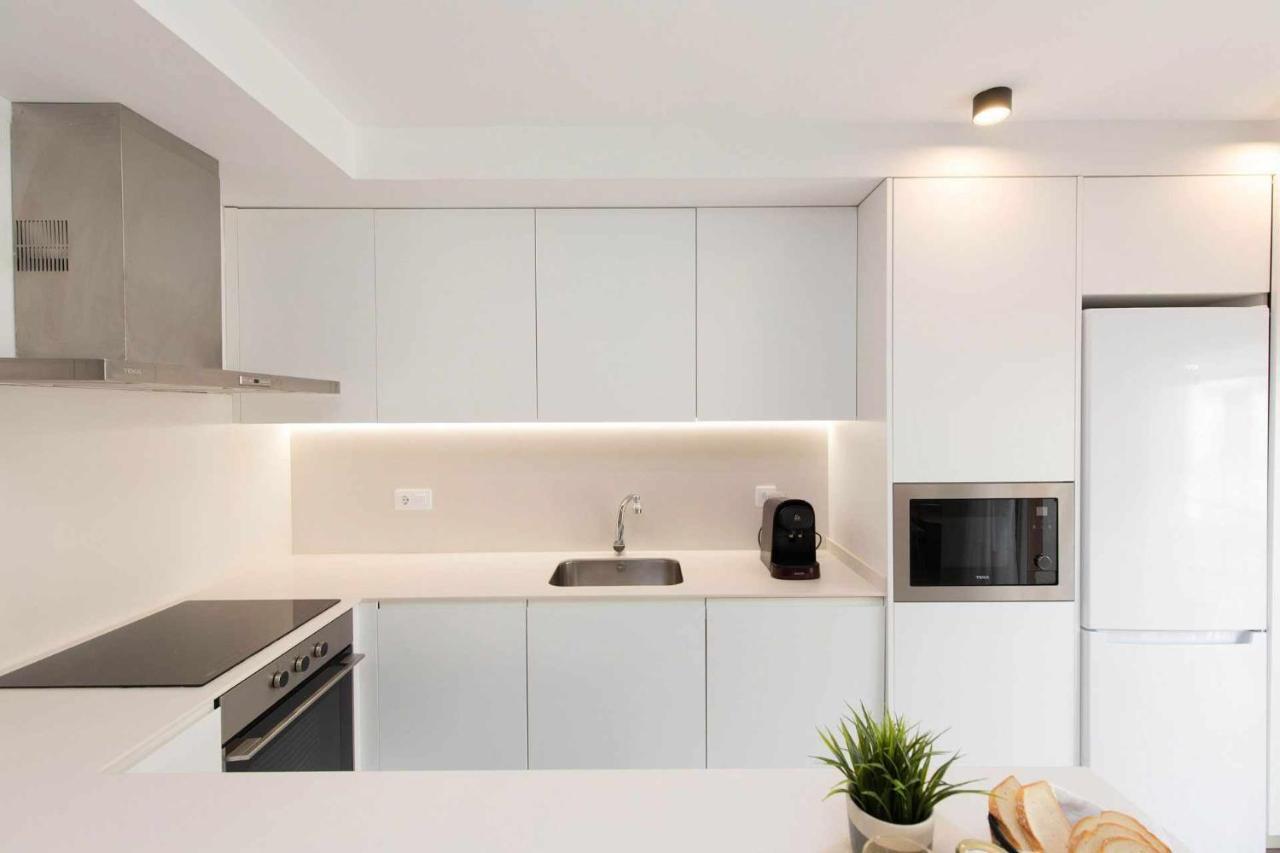 Sky I By Bevalle Apartment